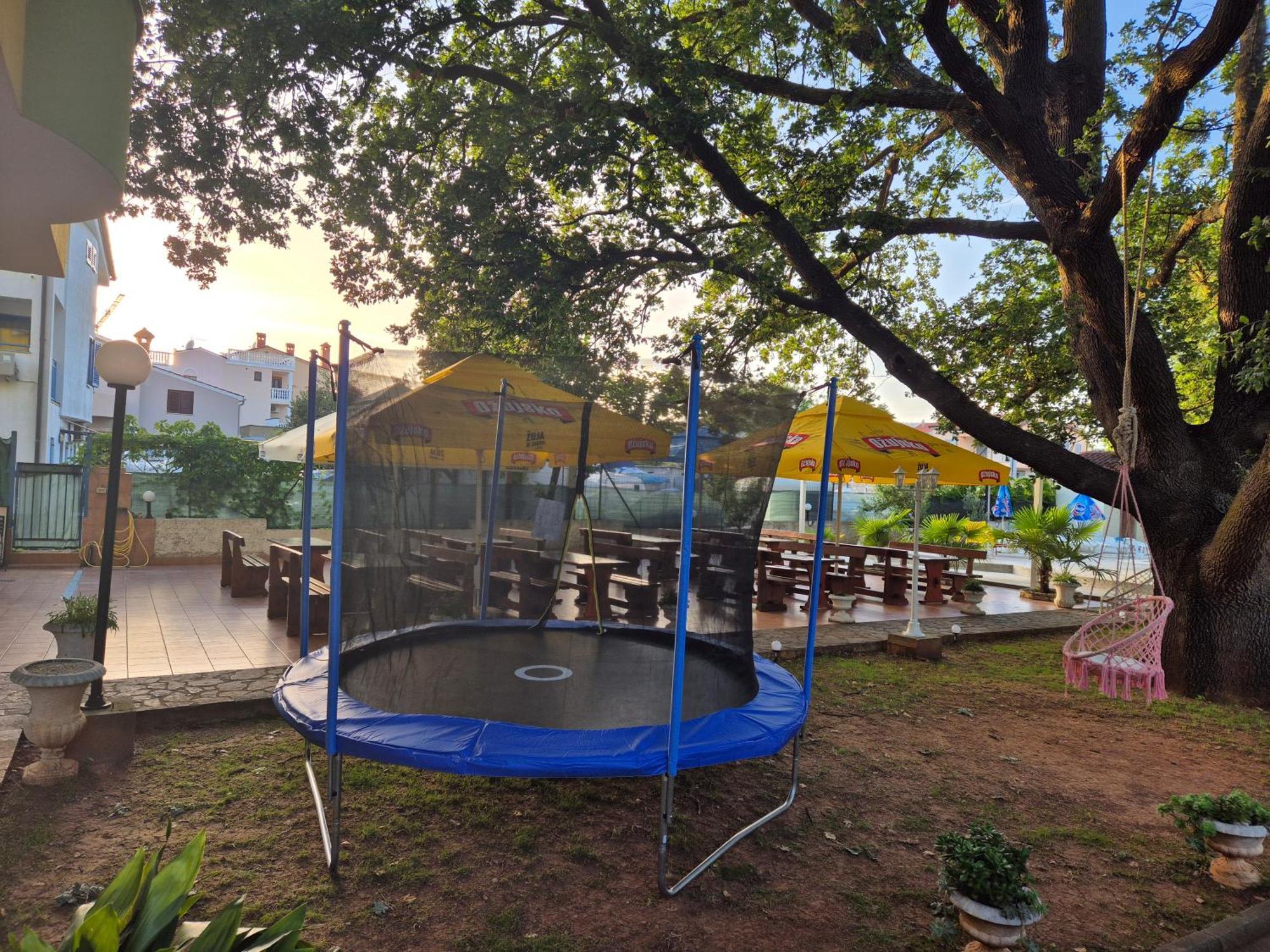 Biergarten Medulin Buitenkant foto
